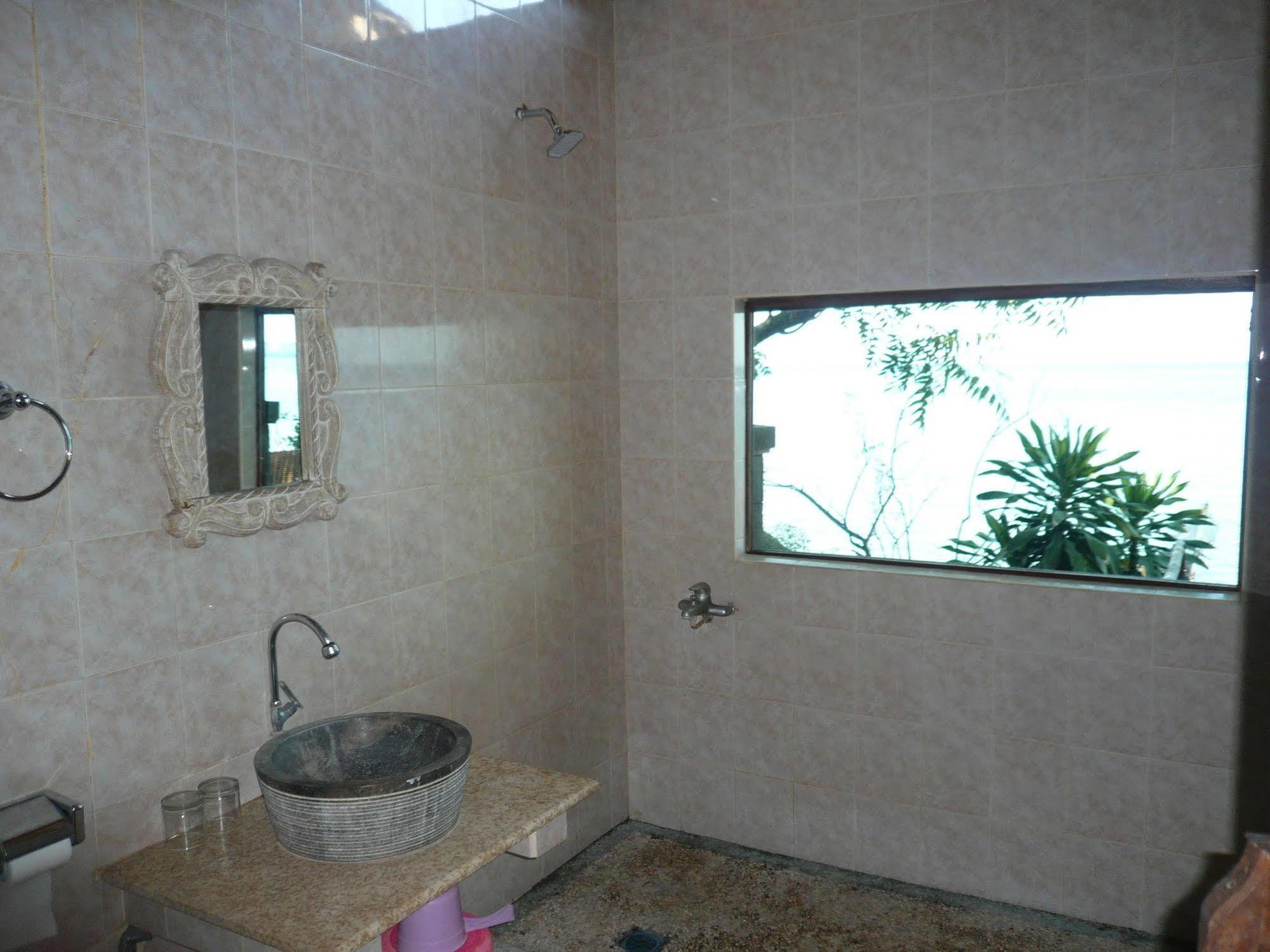 Wawa Wewe II Villas Amed  Exterior photo